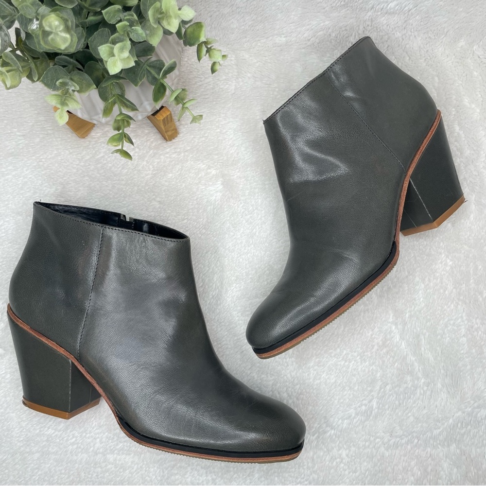 Rachel Comey Mars Ankle Boots Size‎ 7 Dark Gray Clay Anthropologie Low Heel